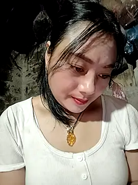 Snapshot of Sinhlinh2020 chatting on November 2025 02:45:02 AM Sinhlinh2020 online show from November 2025 02:45:02 AM