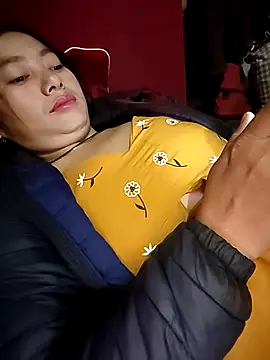 Snapshot of Sinhlinh2020 chatting on November 2025 10:43:01 PM Sinhlinh2020 online show from November 2025 10:43:01 PM