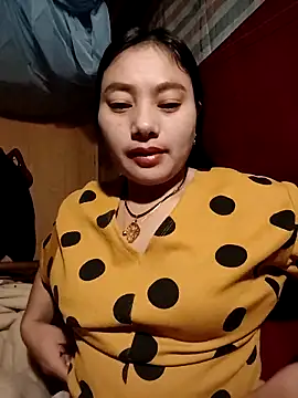 Snapshot of Sinhlinh2020 chatting on November 2025 01:10:01 PM Sinhlinh2020 online show from November 2025 01:10:01 PM