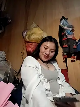 Snapshot of Sinhlinh2020 chatting on December 2025 12:31:02 PM Sinhlinh2020 online show from December 2025 12:31:02 PM