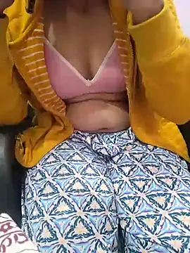 Snapshot of Mango_Fruty chatting on December 2025 03:34:02 AM Mango Fruty online show from December 2025 03:34:02 AM