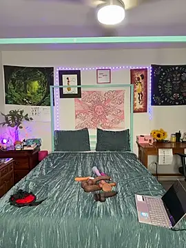 Snapshot of DaisyMynx chatting on November 2025 03:27:02 AM DaisyMynx online show from November 2025 03:27:02 AM