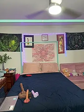 Snapshot of DaisyMynx chatting on December 2025 03:34:01 AM DaisyMynx online show from December 2025 03:34:01 AM