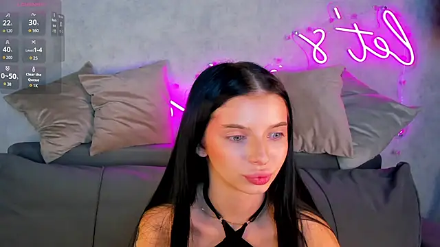 Snapshot of Eva_Mayers chatting on October 2025 12:34:01 AM Eva Mayers online show from October 2025 12:34:01 AM