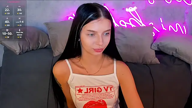 Snapshot of Eva_Mayers chatting on November 2025 12:54:01 AM Eva Mayers online show from November 2025 12:54:01 AM