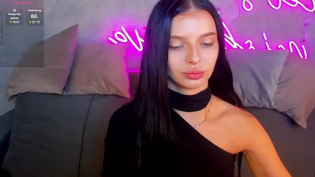 Snapshot of Eva_Mayers chatting on November 2025 12:55:01 AM Eva Mayers online show from November 2025 12:55:01 AM