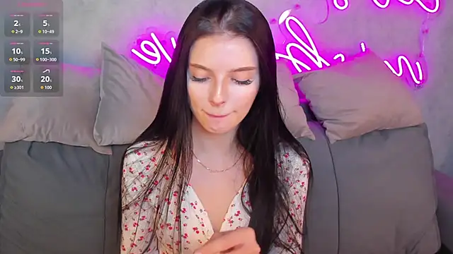 Snapshot of Eva_Mayers chatting on November 2025 12:44:01 AM Eva Mayers online show from November 2025 12:44:01 AM