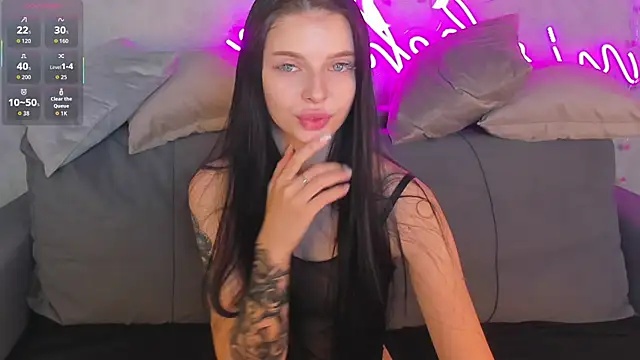 Snapshot of Eva_Mayers chatting on November 2025 12:46:01 AM Eva Mayers online show from November 2025 12:46:01 AM