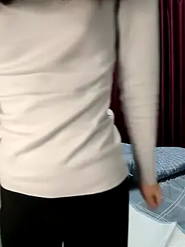 Snapshot of Xiaomao- chatting on November 2025 12:02:02 PM Xiaomao- online show from November 2025 12:02:02 PM