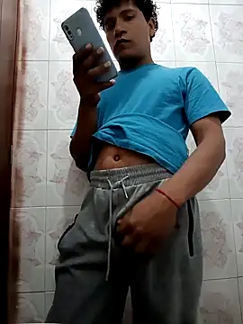 Snapshot of Gh_garciaz chatting on December 2025 05:41:01 PM Gh garciaz online show from December 2025 05:41:01 PM