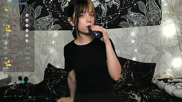 Snapshot of ruby_dallos chatting on November 2025 12:27:01 PM ruby dallos online show from November 2025 12:27:01 PM