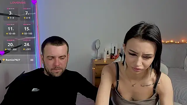 Snapshot of AdeleLaCr0ix chatting on November 2025 08:30:02 PM AdeleLaCr0ix online show from November 2025 08:30:02 PM