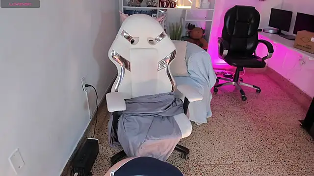 Snapshot of Dakota_jhons1 chatting on December 2025 05:13:01 AM Dakota jhons1 online show from December 2025 05:13:01 AM