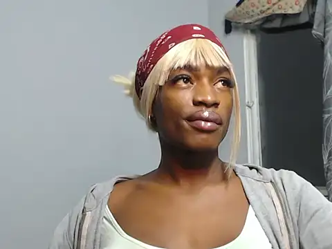 Snapshot of TheXEbonyxxx chatting on November 2025 02:22:01 AM TheXEbonyxxx online show from November 2025 02:22:01 AM