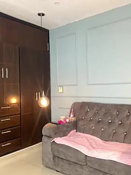 Snapshot of Orianabluee_ chatting on November 2025 03:18:02 AM Orianabluee online show from November 2025 03:18:02 AM