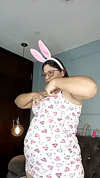 Snapshot of Orianabluee_ chatting on November 2025 03:31:02 AM Orianabluee online show from November 2025 03:31:02 AM