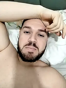 Snapshot of Branquinhowm chatting on November 2025 02:28:02 AM Branquinhowm online show from November 2025 02:28:02 AM