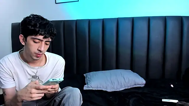 Snapshot of jennierrubyjane chatting on December 2025 10:06:01 PM jennierrubyjane online show from December 2025 10:06:01 PM