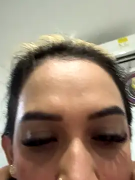 Snapshot of KIMBERLYPULIDO chatting on November 2025 09:25:01 PM KIMBERLYPULIDO online show from November 2025 09:25:01 PM