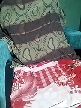 Snapshot of DesiBlackBull chatting on October 2025 05:30:01 PM DesiBlackBull online show from October 2025 05:30:01 PM