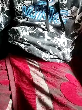 Snapshot of DesiBlackBull chatting on November 2025 09:01:01 AM DesiBlackBull online show from November 2025 09:01:01 AM