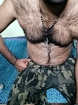 Snapshot of DesiBlackBull chatting on December 2025 04:16:01 PM DesiBlackBull online show from December 2025 04:16:01 PM