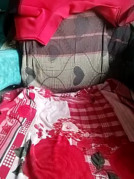 Snapshot of DesiBlackBull chatting on December 2025 11:48:02 AM DesiBlackBull online show from December 2025 11:48:02 AM