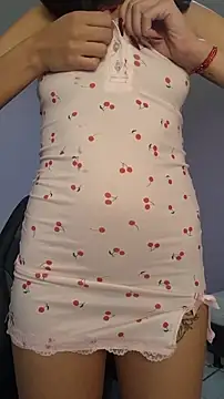 Snapshot of princess_foxxy chatting on November 2025 02:39:02 PM princess foxxy online show from November 2025 02:39:02 PM