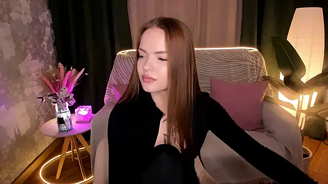 Snapshot of MelissaBell_ chatting on November 2025 02:33:01 AM MelissaBell online show from November 2025 02:33:01 AM