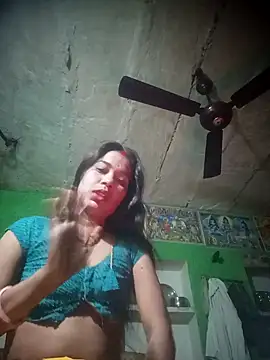 Snapshot of NEXIQRAN chatting on December 2025 11:03:02 PM NEXIQRAN online show from December 2025 11:03:02 PM