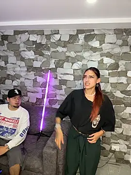 zelda kuro online show from November 2025 04:00:01 AM