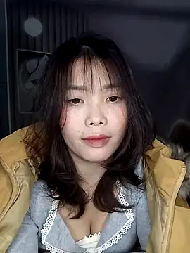 Snapshot of Fish_yellow chatting on November 2025 12:09:02 PM Fish yellow online show from November 2025 12:09:02 PM