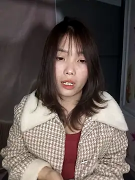 Snapshot of Fish_yellow chatting on December 2025 01:20:02 PM Fish yellow online show from December 2025 01:20:02 PM