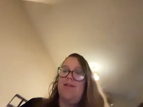 Snapshot of Scarletcum22 chatting on November 2025 07:53:02 AM Scarletcum22 online show from November 2025 07:53:02 AM