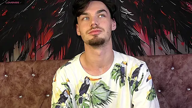 Snapshot of OceannHeart chatting on December 2025 03:58:02 AM OceannHeart online show from December 2025 03:58:02 AM