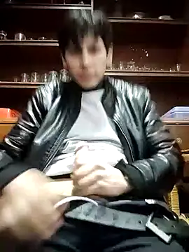 Carriata larry online show from November 2025 04:12:02 AM