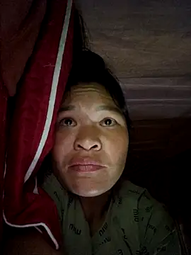 Snapshot of chipu06 chatting on October 2025 08:33:02 PM chipu06 online show from October 2025 08:33:02 PM