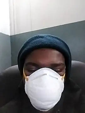 Snapshot of loVbRo1 chatting on November 2025 10:56:02 PM loVbRo1 online show from November 2025 10:56:02 PM