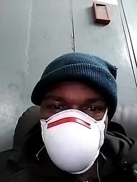 Snapshot of loVbRo1 chatting on November 2025 01:44:02 AM loVbRo1 online show from November 2025 01:44:02 AM