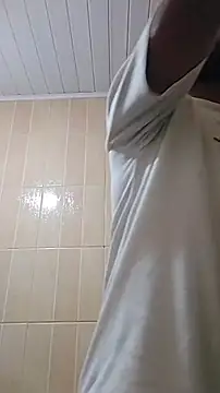 Snapshot of Sfdocom chatting on November 2025 12:38:02 PM Sfdocom online show from November 2025 12:38:02 PM