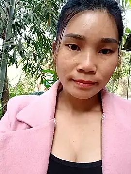 Snapshot of Bear_bear0 chatting on December 2025 01:21:02 AM Bear bear0 online show from December 2025 01:21:02 AM