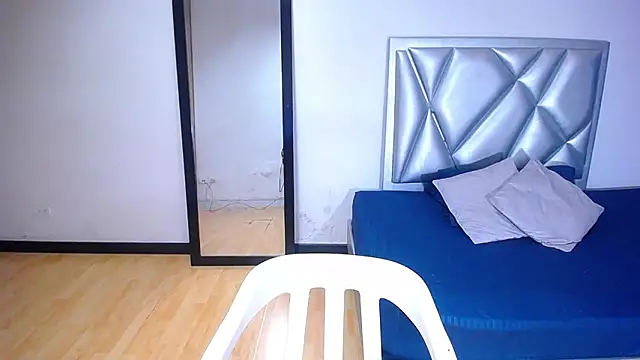 Snapshot of sexycum_dumpster chatting on November 2025 01:43:01 PM sexycum dumpster online show from November 2025 01:43:01 PM