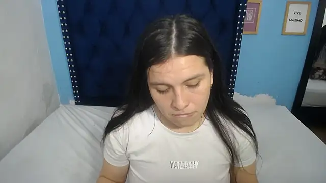 Snapshot of sexycum_dumpster chatting on December 2025 03:33:02 AM sexycum dumpster online show from December 2025 03:33:02 AM