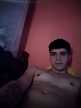 Snapshot of Danii2005 chatting on October 2025 06:43:01 PM Danii2005 online show from October 2025 06:43:01 PM