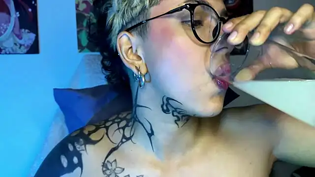 Snapshot of Abby_Evanns1 chatting on December 2025 01:24:01 AM Abby Evanns1 online show from December 2025 01:24:01 AM