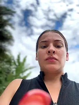 Talia Bonet online show from December 2025 04:14:01 PM