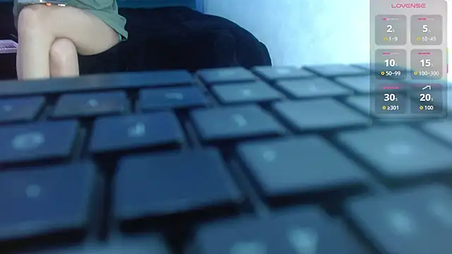 Snapshot of amelia_cutee chatting on November 2025 07:47:01 PM amelia cutee online show from November 2025 07:47:01 PM