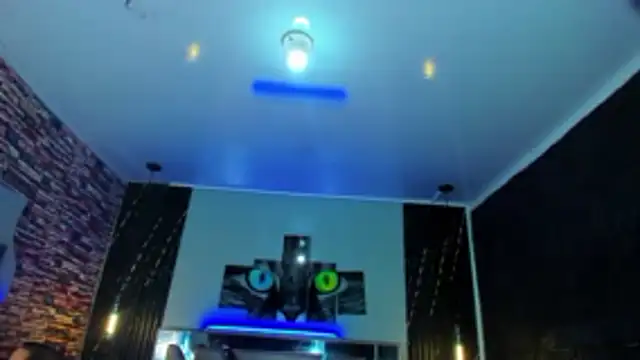 Snapshot of Jennfer_Winson chatting on November 2025 07:35:02 PM Jennfer Winson online show from November 2025 07:35:02 PM