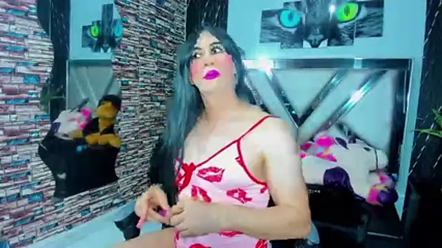 Snapshot of Jennfer_Winson chatting on November 2025 07:28:01 PM Jennfer Winson online show from November 2025 07:28:01 PM