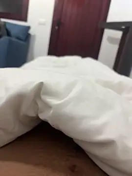 Rico1 1 online show from December 2025 07:53:02 PM